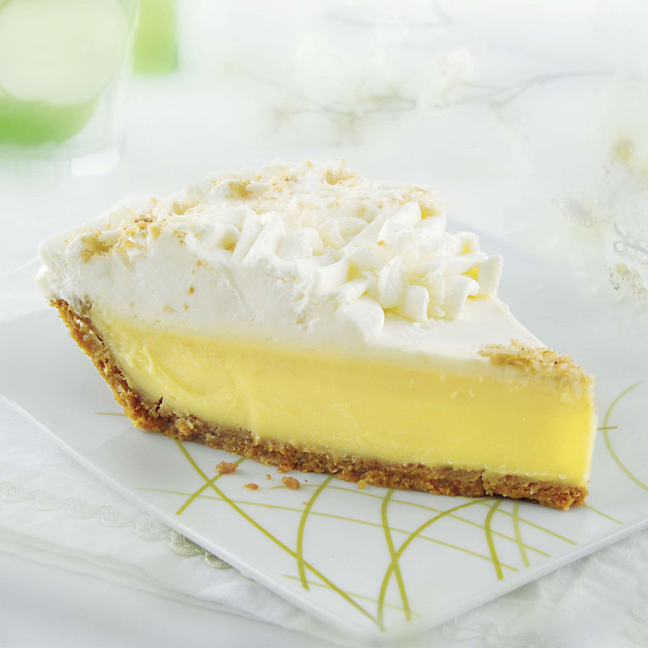 Key Lime Pie with Graham Cracker Crust – 56 Slices (4 Cakes, 14 Slices Each)