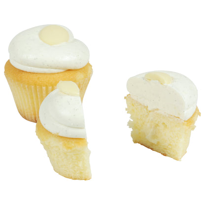 Iced Vanilla Bean Cupcakes – 32 Count (4 Per Box, 8 Per Case)