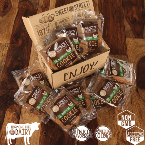 Sandy's Amazing Chocolate Chunk Manifesto Cookie (10 Count)